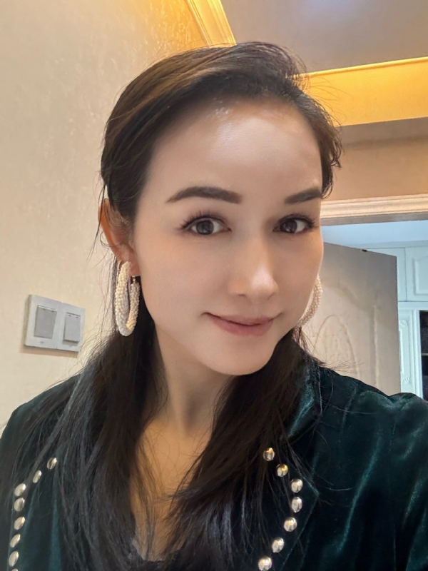 Eifar華的第一张照片--珠海闪婚服务中心